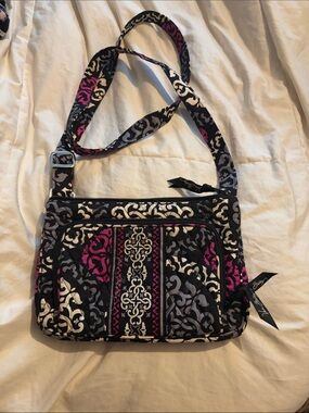 Vera Bradley Quilted Crossbody in Black, Gray & Pink Pattern